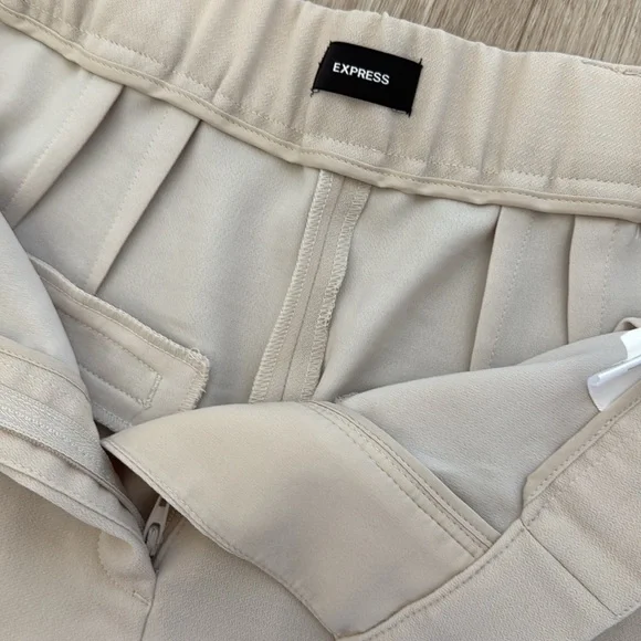 Express Beige Wide-Leg Trousers size 8 - Picture 4 of 5